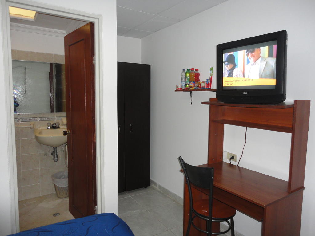 Hotel Fenix Real Bogotá Rum bild